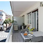 T2 Centre-Ville Banane A Cannes Avec Grande Terrasse